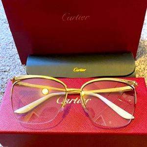 Authentic Cartier Sunglasses, with original box, bag, certificate of guarantee.
